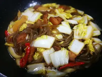 Powder pork stew