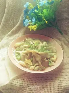 Pingrooms with green beans
