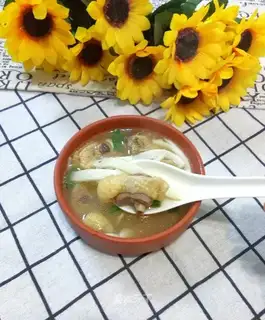 Coconut chicken soup