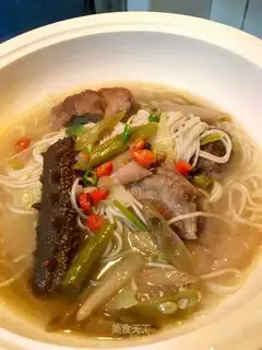 Pickle ribs, cucumber