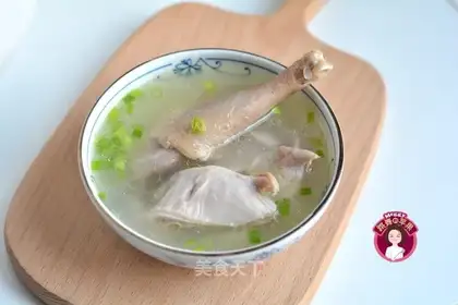 Pig belly chicken soup