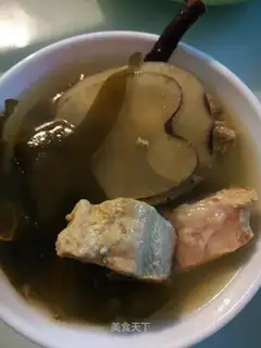 Dragonbone soybeans soup