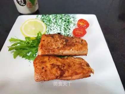 Fried salmon