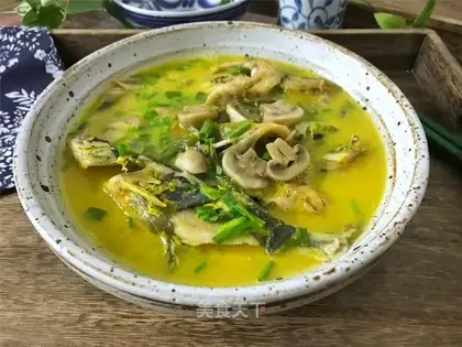 Mushrooms, veggie soup