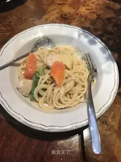 Butter chicken pasta