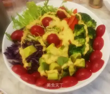 Cream salad