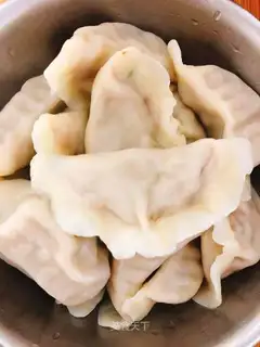 Pork radish dumplings