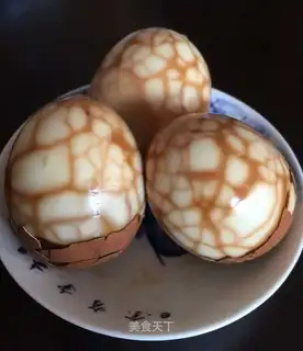 Tea eggs