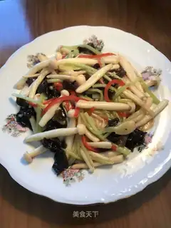 Fried sea mushrooms