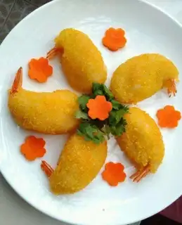 Gold potato shrimp