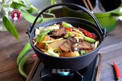 Dried pot sour meat
