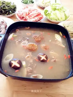Wild fungus fire pot