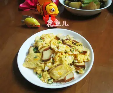 Scrambled duck eggs