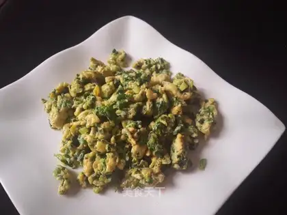 Celery leaves and fried eggs
