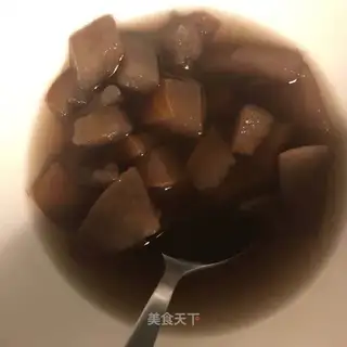 Wine, iced pears