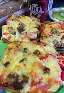 Toast pizza