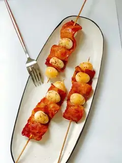 Bacon burrito eggs