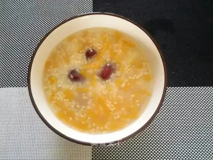 Pumpkin's little rice porridge