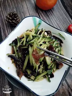 Spicy cucumber