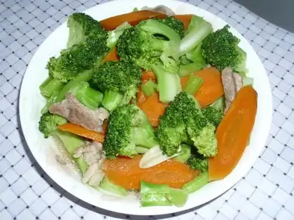 assorted broccoli