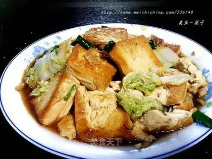Braised tofu with baby vegetables