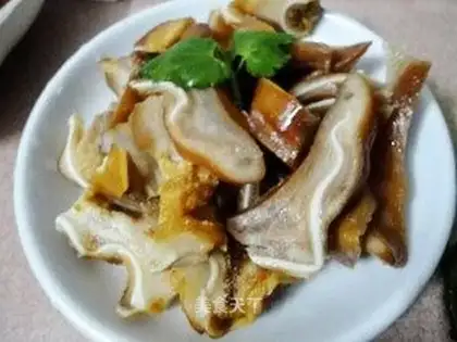 Marinated pig ears