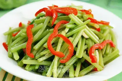 stir-fried sweet potato stalks