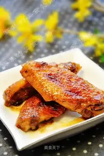Braised chicken wings