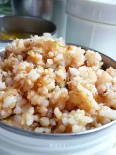 Fried rice with fermented bean curd and egg