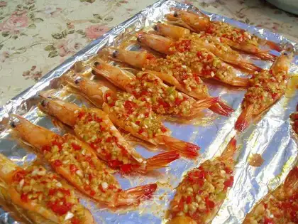 Spicy garlic shrimp with open back