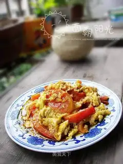 Scrambled egg with tomato