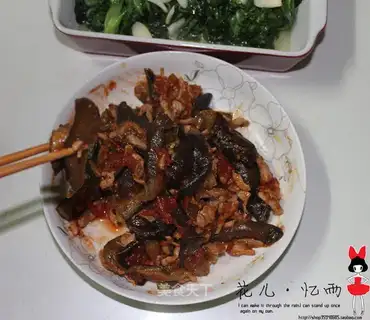 stir-fried shredded pork with tomato and eggplant