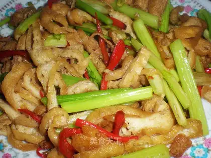 stir-fried three shredded vegetables