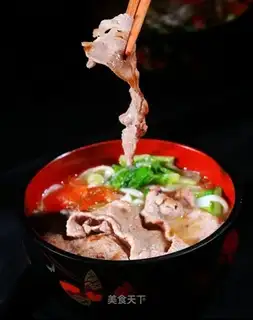 Hong Kong-style tomato beef noodles