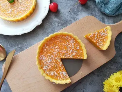 Coconut pumpkin pie