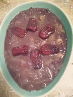 A silver spoon of red beans