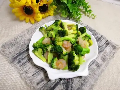 Pelican shrimp broccoli