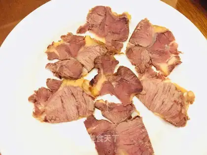 The halogen meat