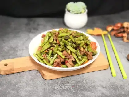 Beef fried beans
