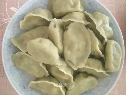 Celery pork dumplings