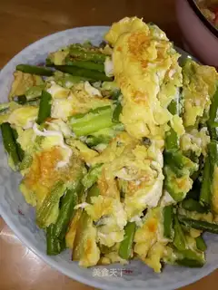 Garlic fried eggs