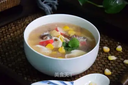 Crab willows, mushrooms and corn