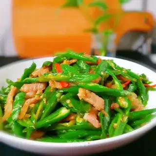 Farmer's little fried meat