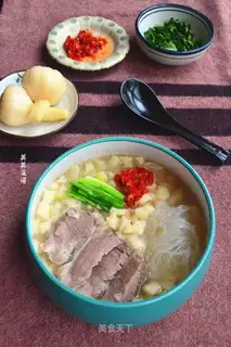 The lamb bubbly