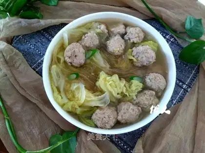 Poppy-leaved meatball soup