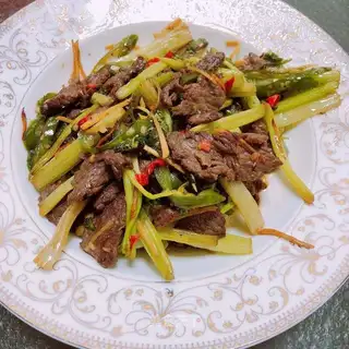 Celery beef
