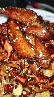 Spicy chicken wings