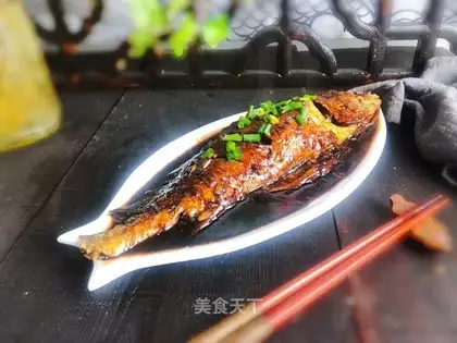Jealousy yellowfish