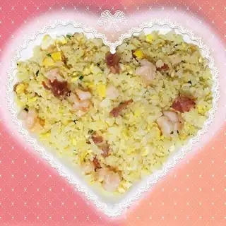 Three fresh fried rice