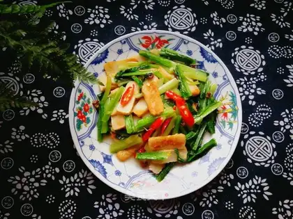 Soy sauce and tofu